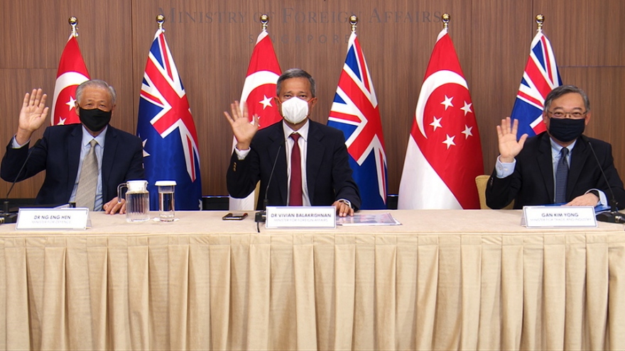 Australia và Singapore ủng hộ tự do hàng hải và hàng không trên Biển Đông